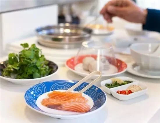 火锅店面设计公司_餐饮设计 | 这些火锅店的装修简直是火锅界的叛逆者 太不一样了